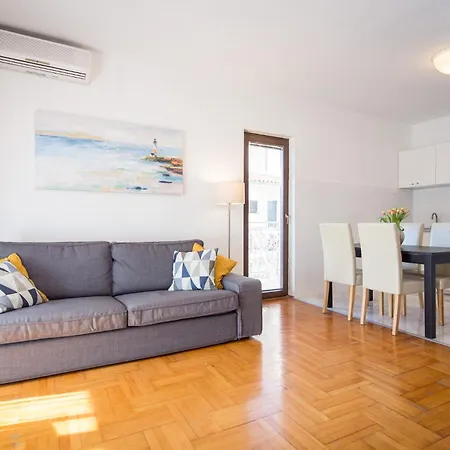 Apartments Luce Rovinj Exterior photo