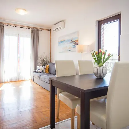 Apartments Luce Rovinj Exterior photo