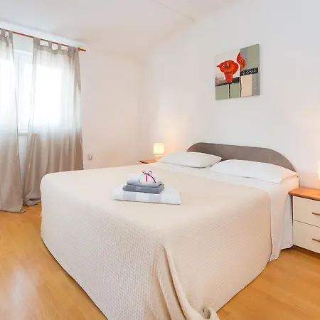 Apartments Luce Rovinj Exterior photo