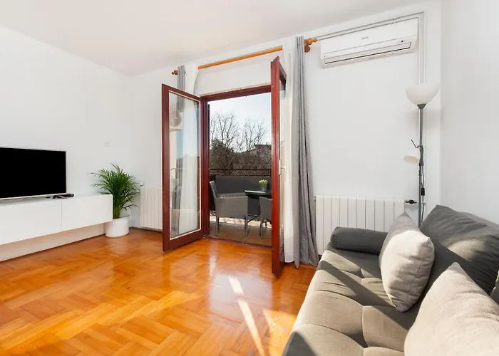 Apartments Luce